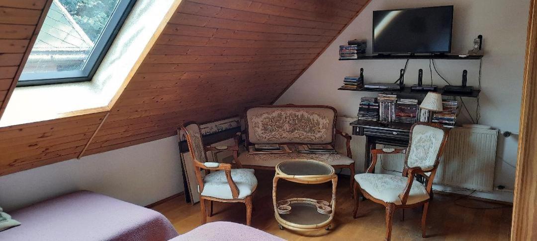 Kemences Kert Apartment Pilisszentivan Екстериор снимка